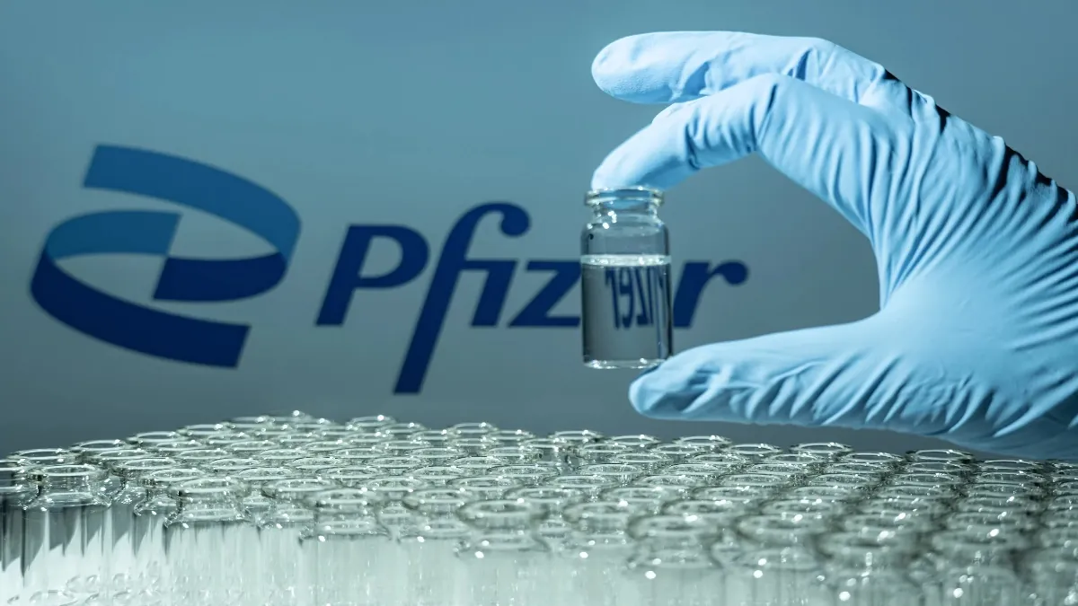 Trump firma acordo com Pfizer para baixar preços de medicamentos